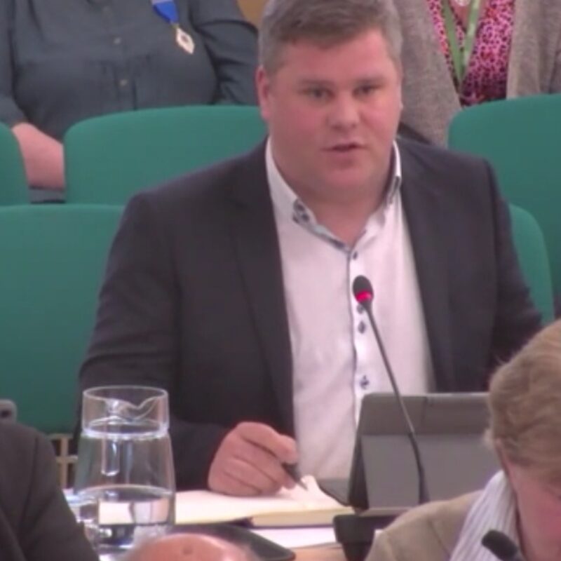 Ben Cox speaks at a Wealden District Council meeting